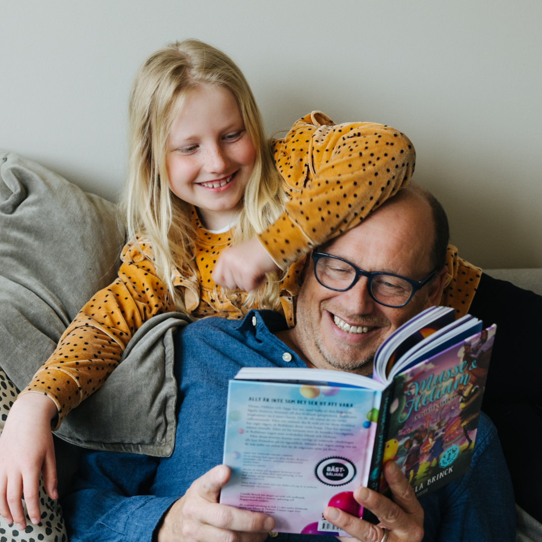 9% rabatt hos Adlibris