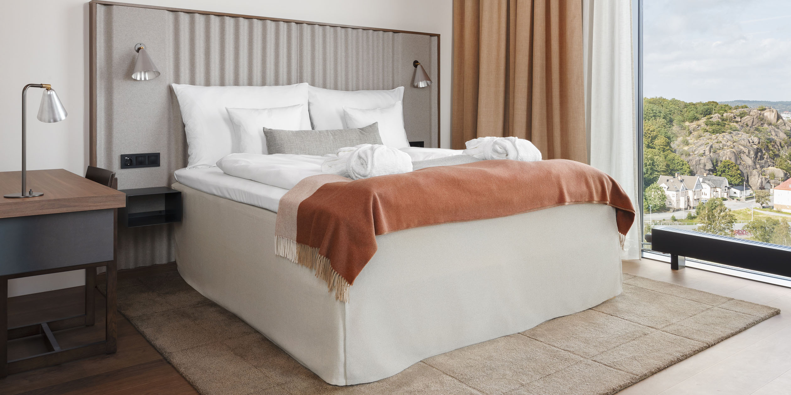 Hotellrum på Clarion Hotel Klaratornet med milsvid utsikt. Strawberry